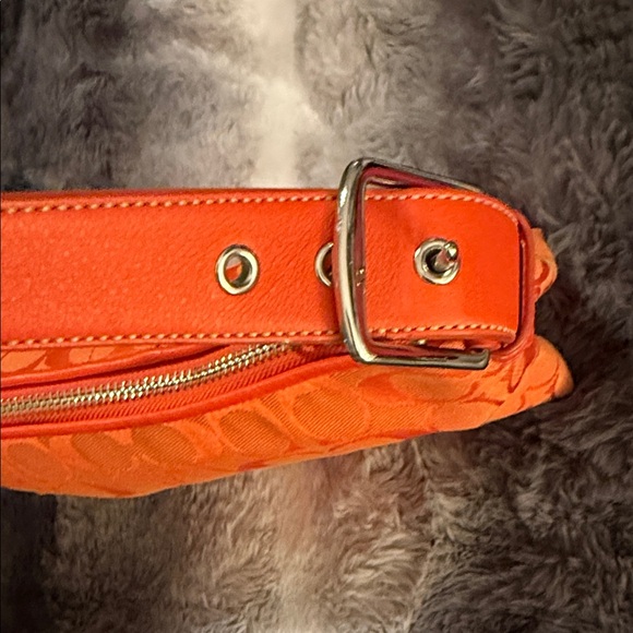 COACH Rare Vintage Y2K Orange Shoulder Bag - Picture 5 of 12
